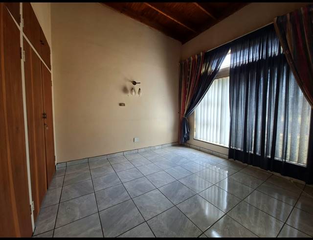 3 BEDROOM HOUSE FOR SALE IN ARCON PARK